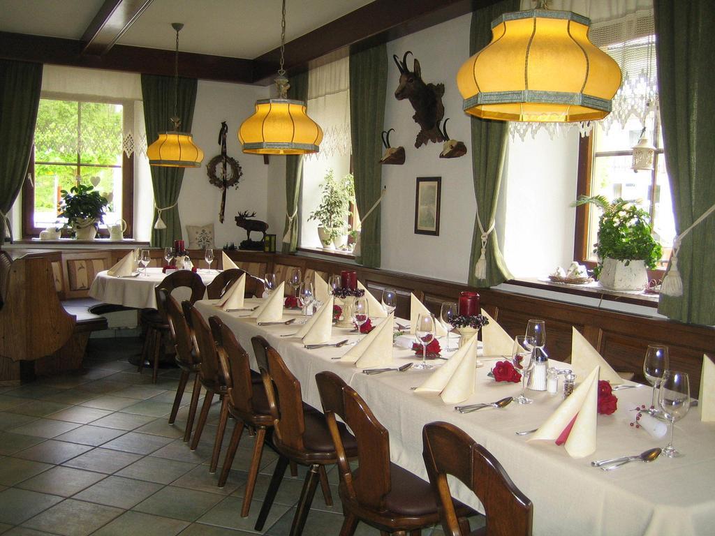 Gasthof Ruescher Hotel Donnersbach Exterior photo